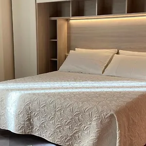  Appartamento Indipendent With Terrace - Parking